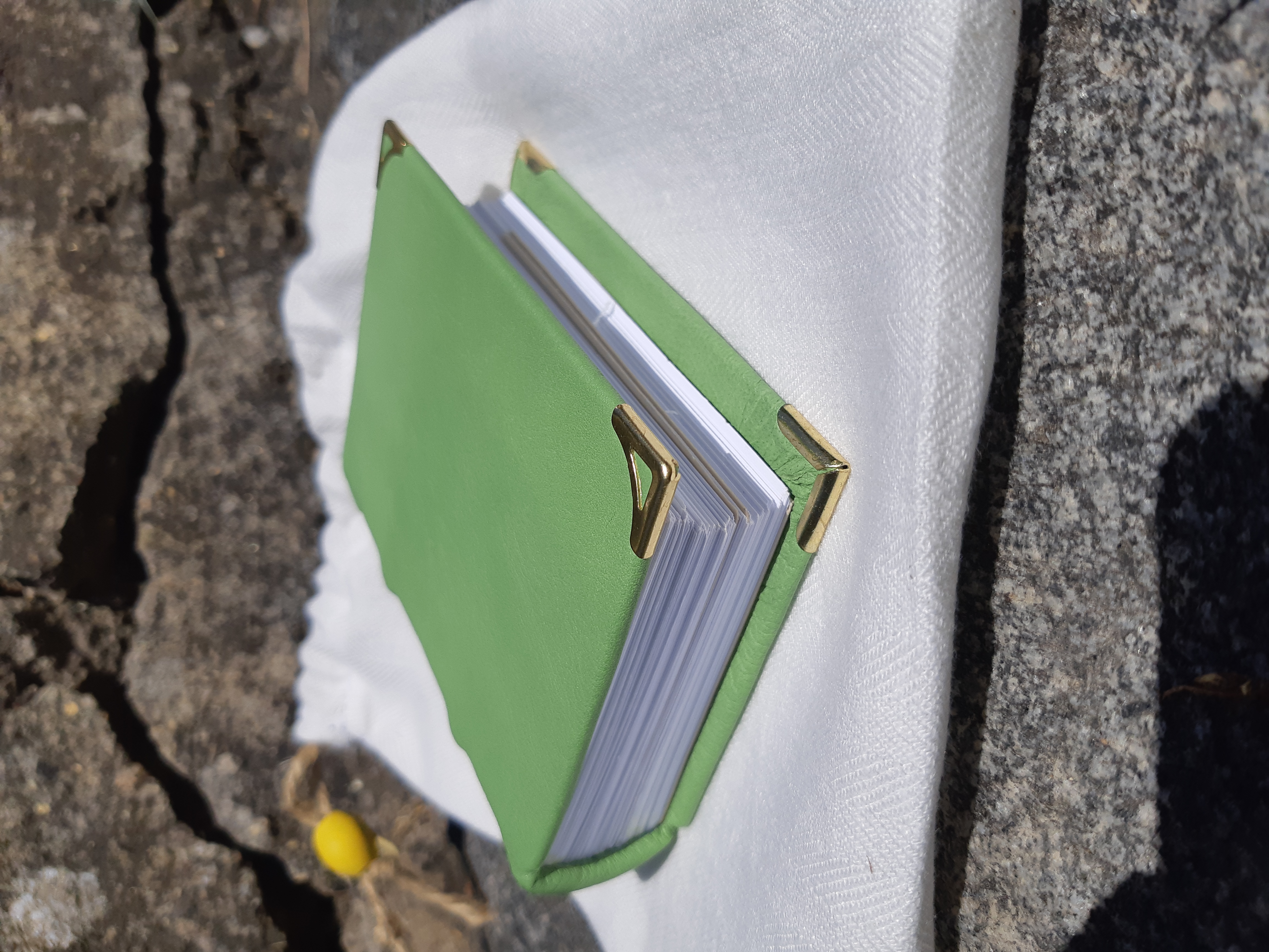 poznámkovníky, notesy (11)