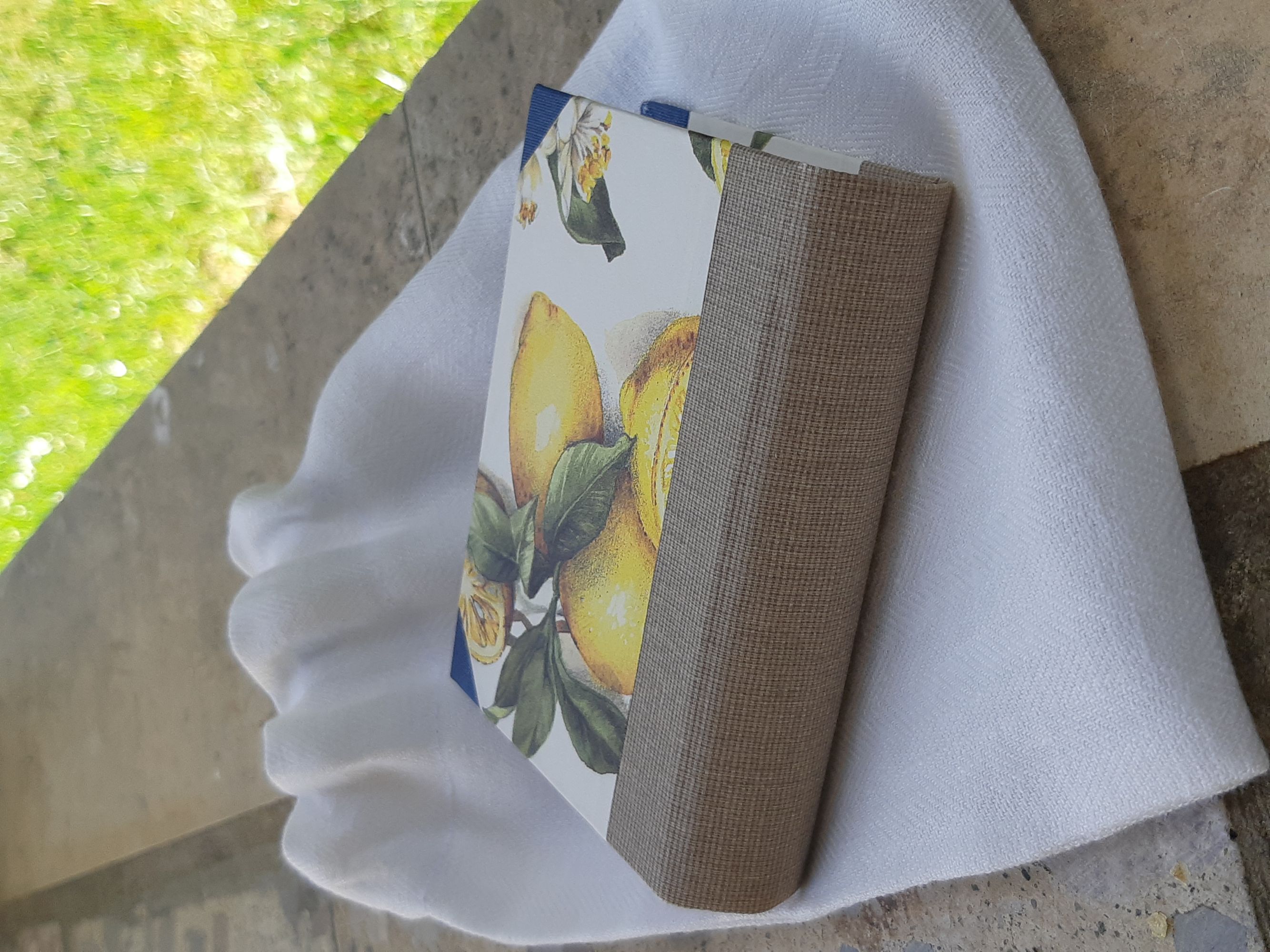 poznámkovníky, notesy (35)